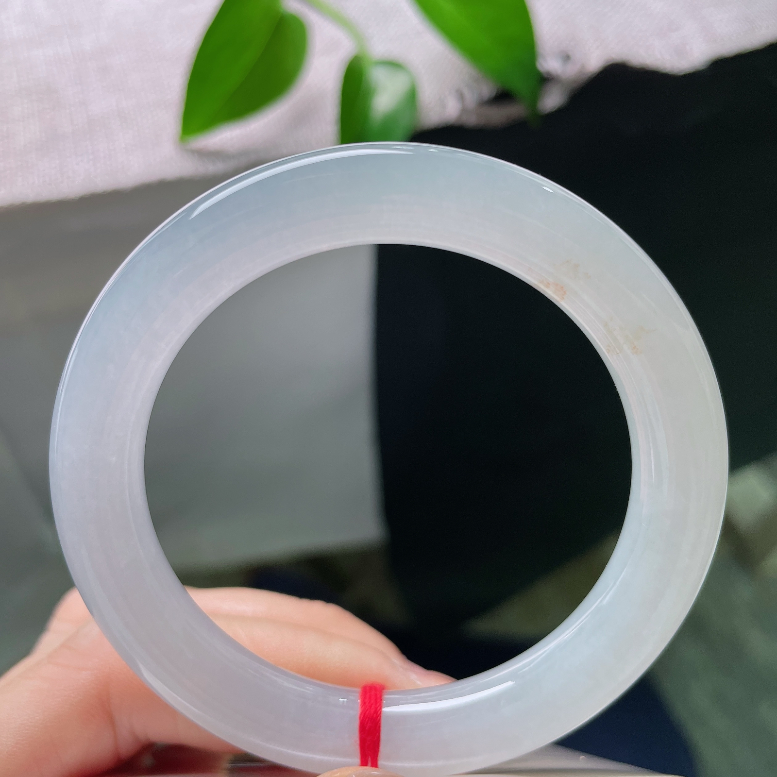 54/9.8，蓝底圆条，洒金，种水清亮干净，金斑随性分布，不浓不密，低调轻奢，雅致耐看ss59067