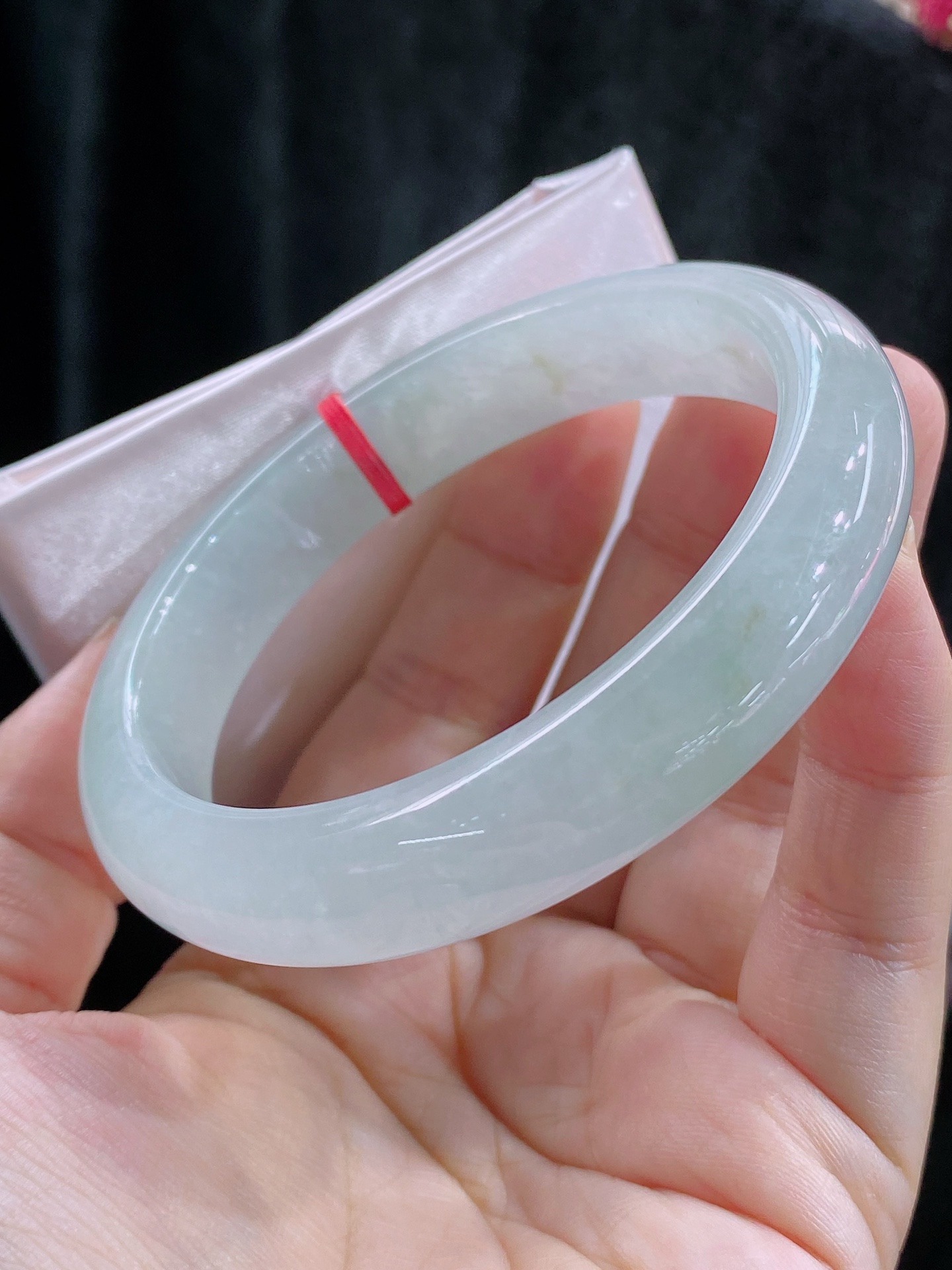 【冰种淡底色】正圈手镯，胶感十足，无裂，尺寸58/12/8.5，B135-921