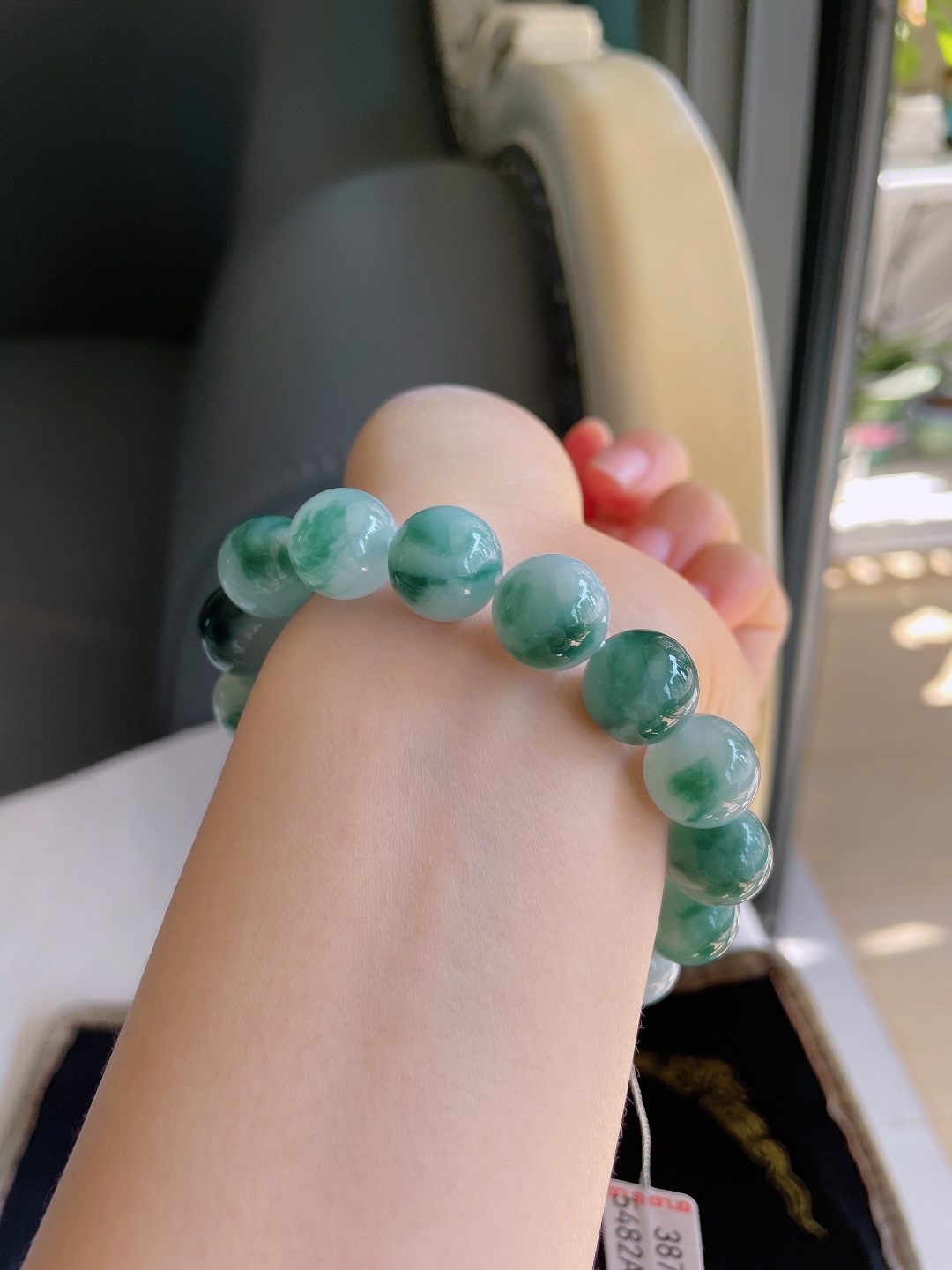 缅甸天然翡翠A货，冰种飘花手链，尺寸：12.5mm。【编3875】