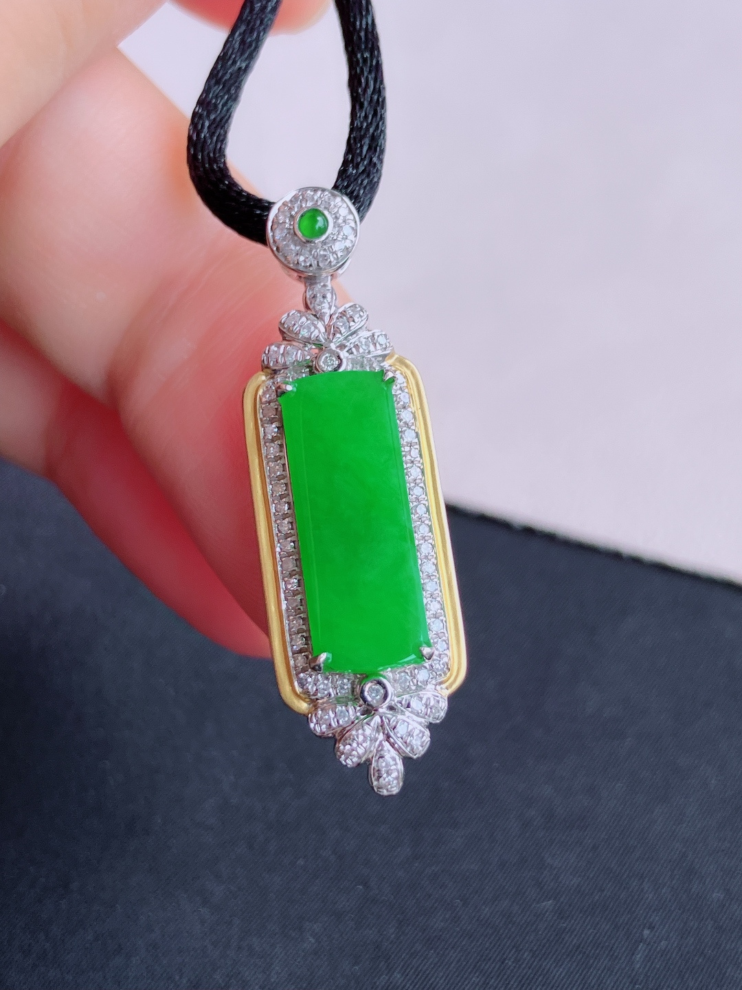 ️，翠绿平安牌，简约时尚，尺寸34.8/18.6/8/6/自然光实拍