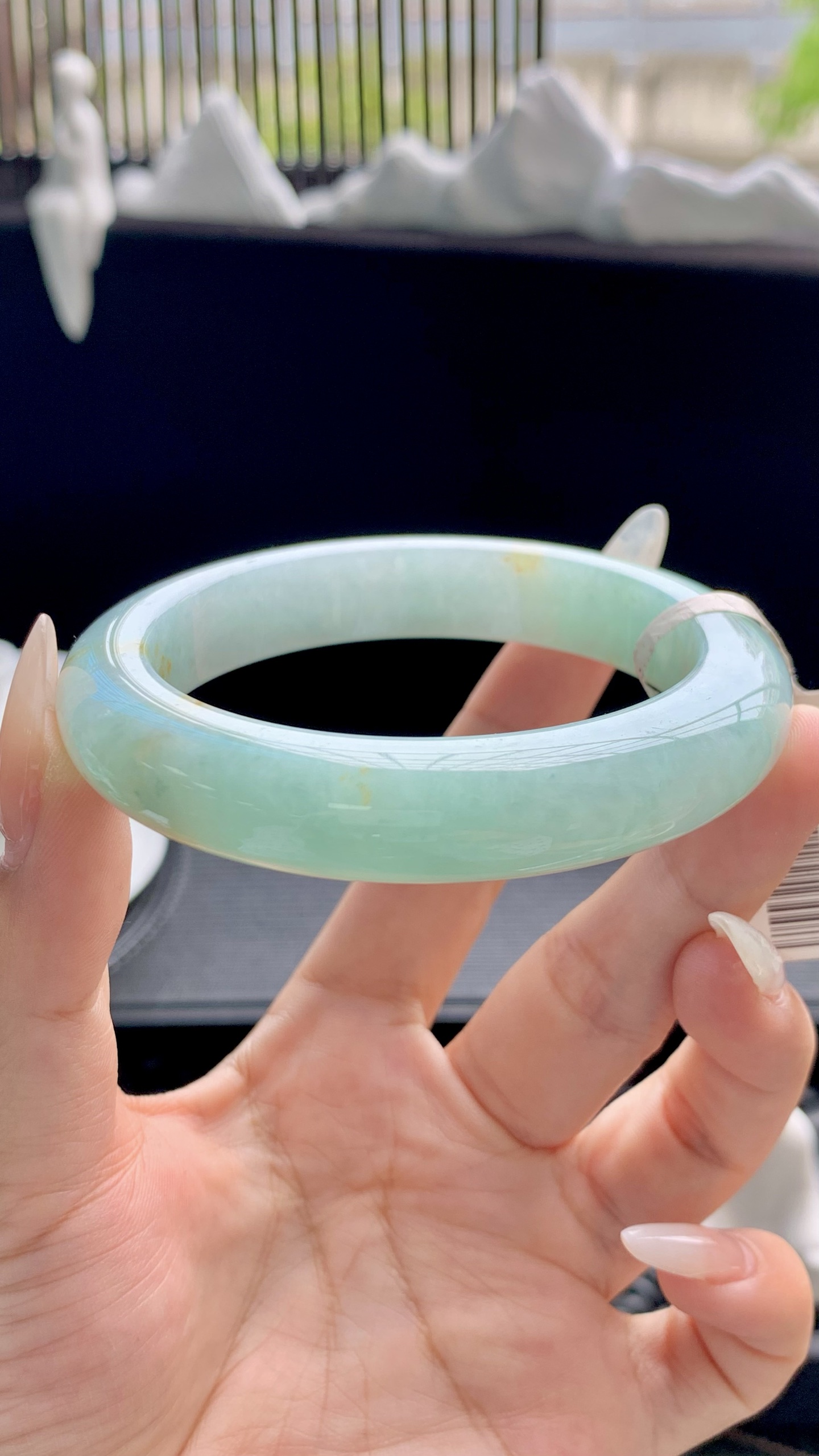 果绿洒金正圈手镯成品 HYY-8529 尺寸：56-13-9.5