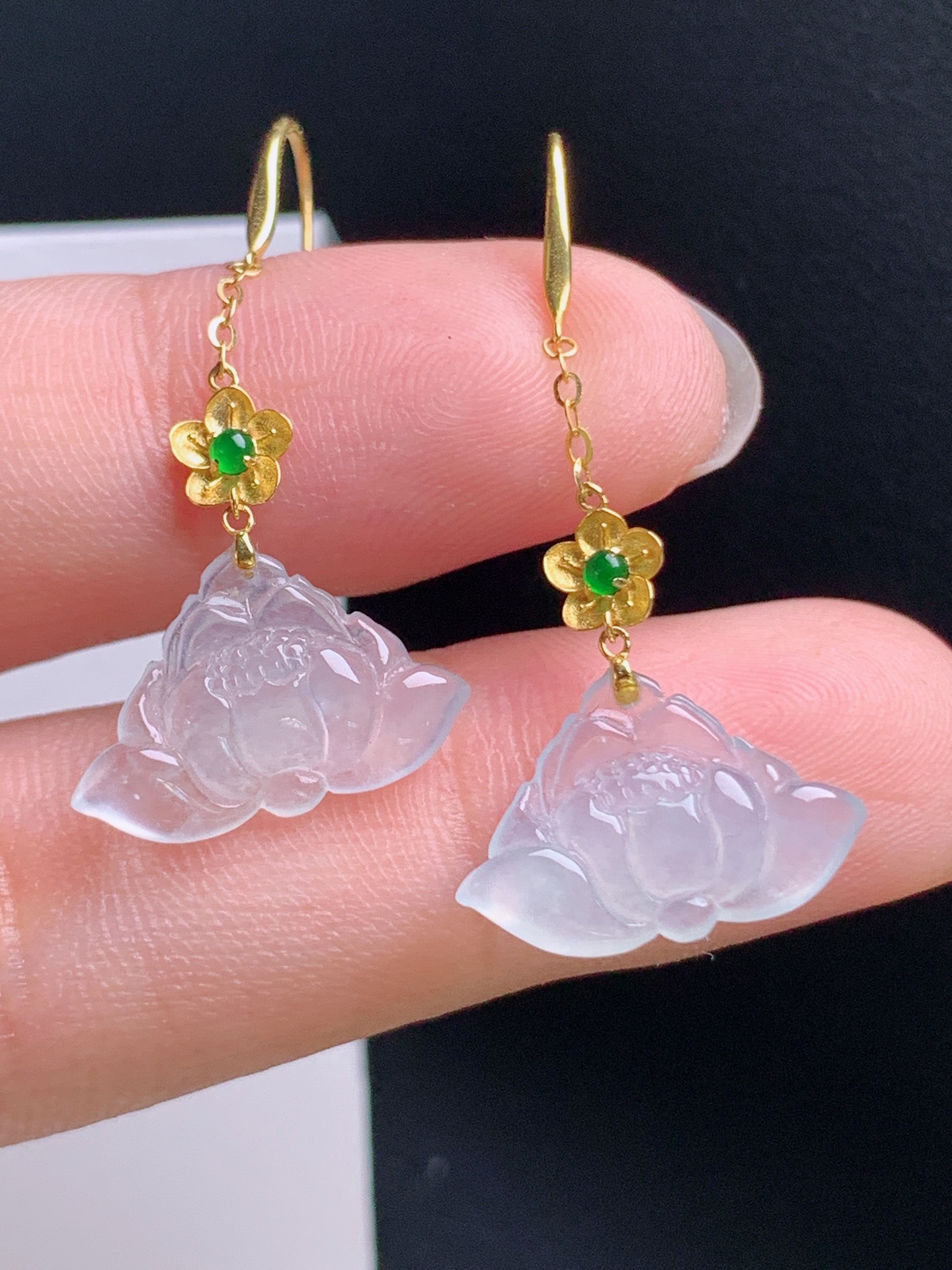 ️ 冰种莲花耳坠，清透雕工，金扣绿蛋点缀，清雅美好 裸石9.9-16.1-3.1 530920