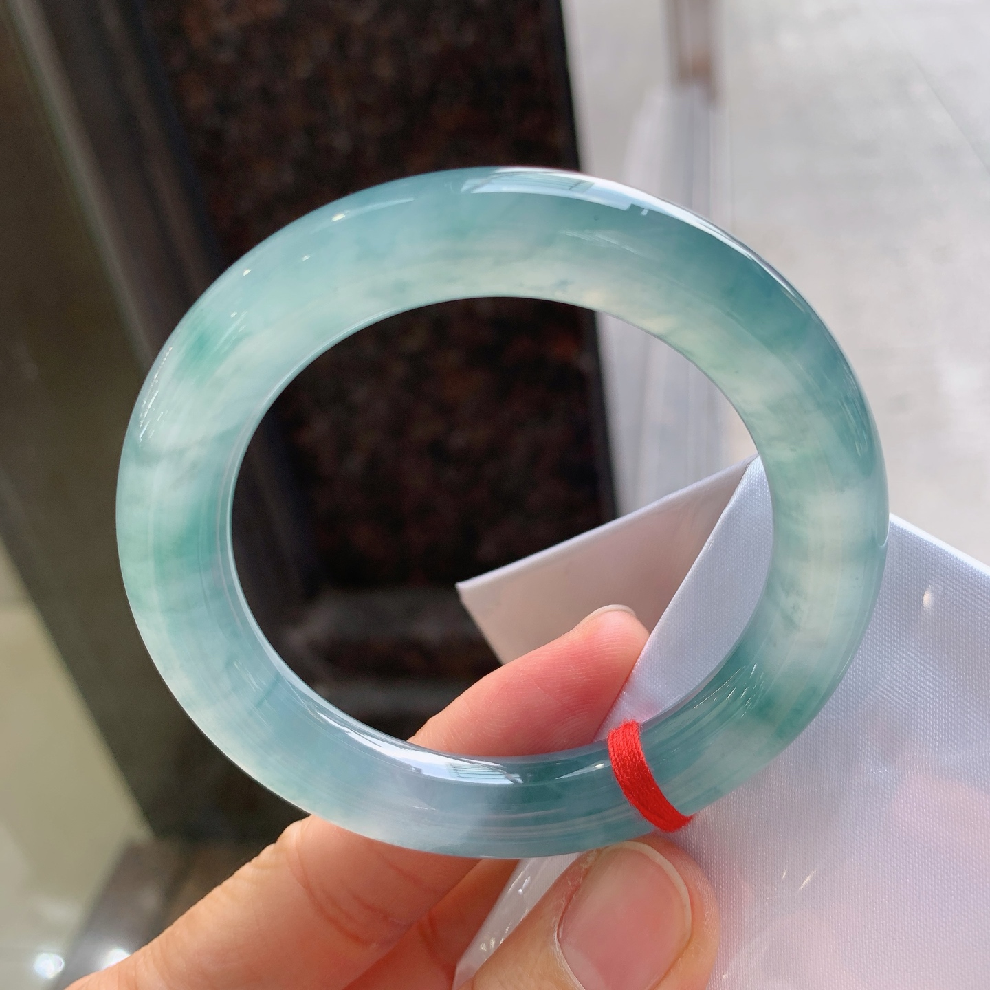 圆条冰蓝水飘花 无裂 尺寸：53.8/10.6 起荧光