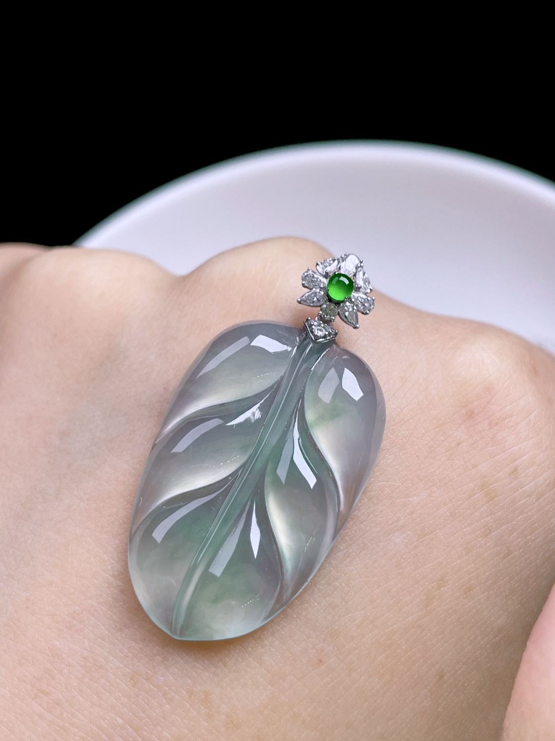 ️ 冰飘花金枝玉叶 无裂，冰润起光，18k金镶嵌 整体：35.2 裸石：27.8/17.8/3.5