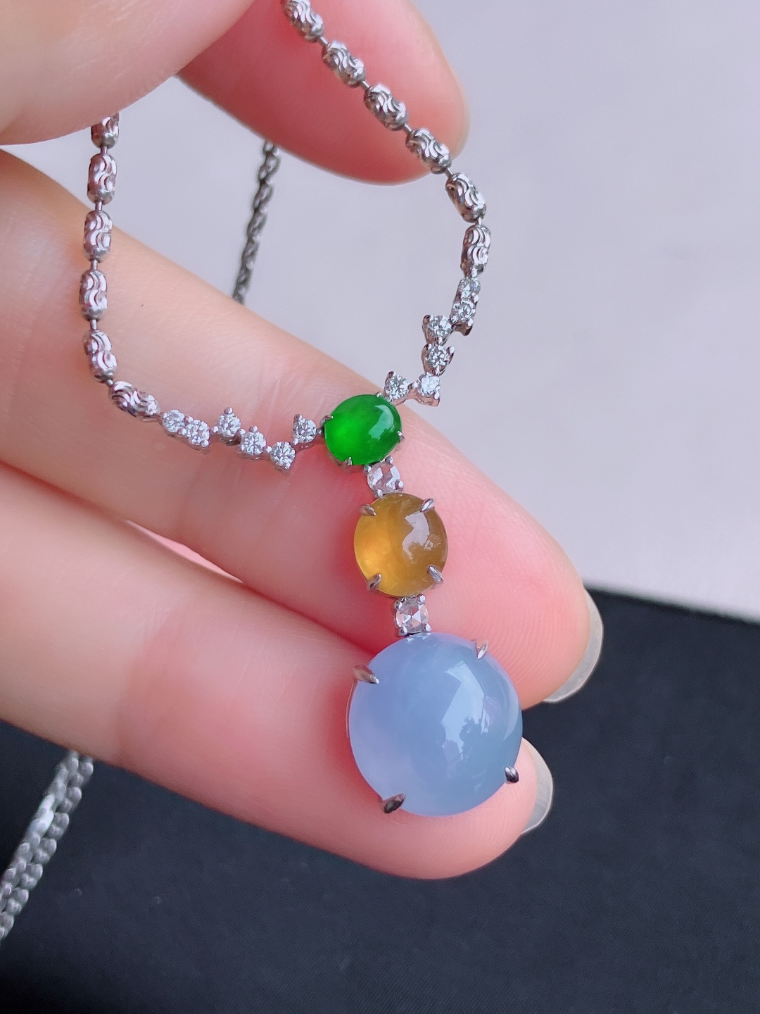 ️，三彩蛋面锁骨链，简约时尚，尺寸13/11/7.6/自然光实拍