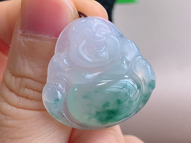 ️ 笑佛，无裂，尺寸28.6-26.8-5.8mm，包A附证书