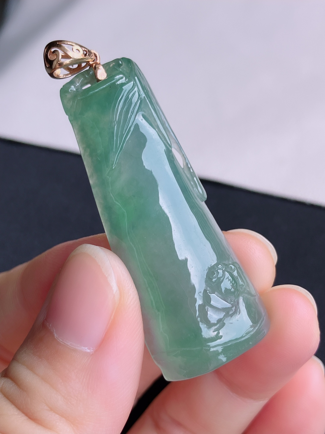 ️，底色竹报平安，晶莹剔透，尺寸52.6/20/9/自然光实拍