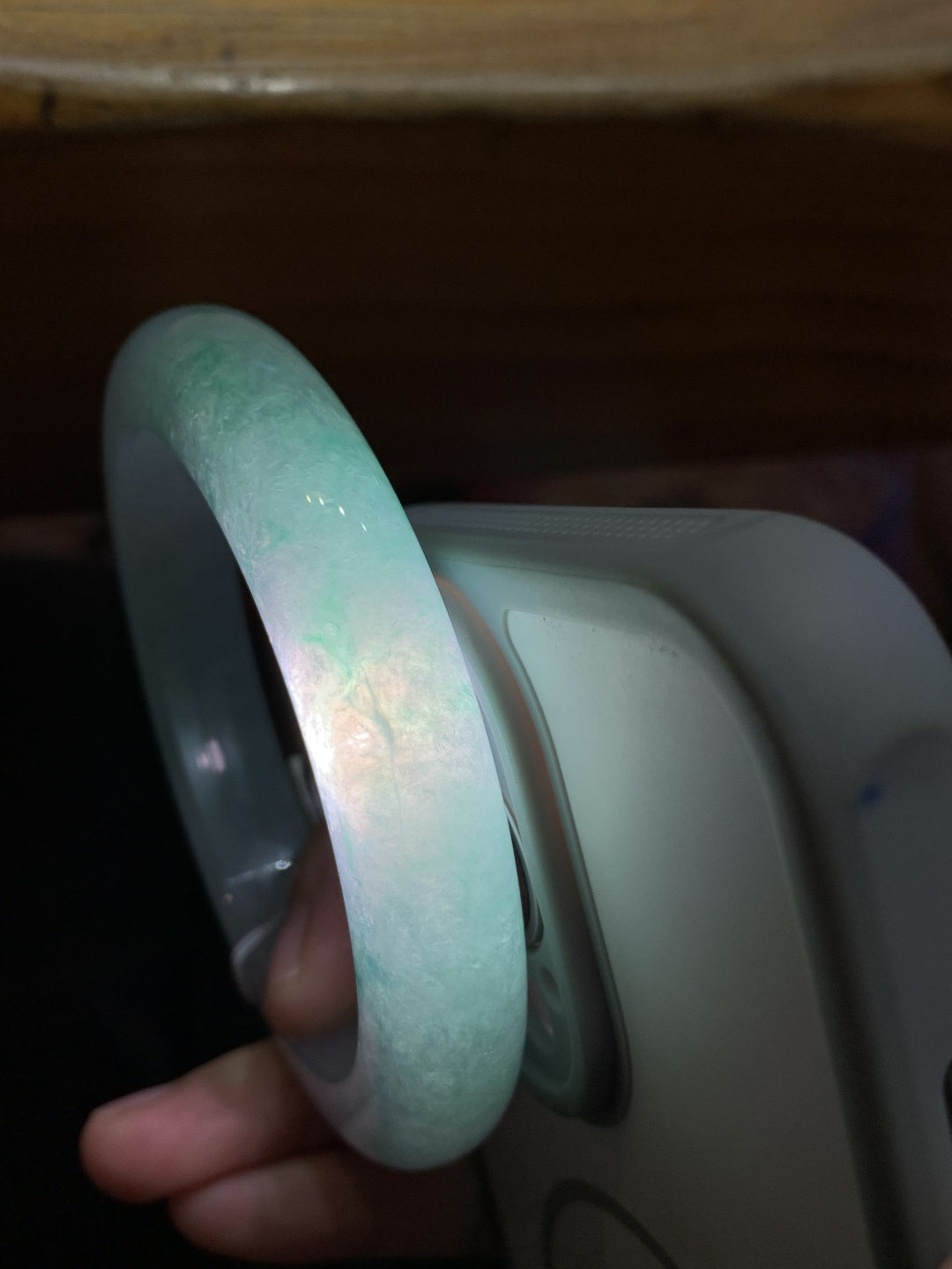 正圈58 59 圈口59.1/12.2/10.2 编码A3092531 冰糯阳绿，水润，种老，细腻，打灯有棉线