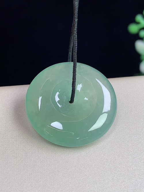 冰底色平安扣，无裂，尺寸21-4.6mm，j23lzy