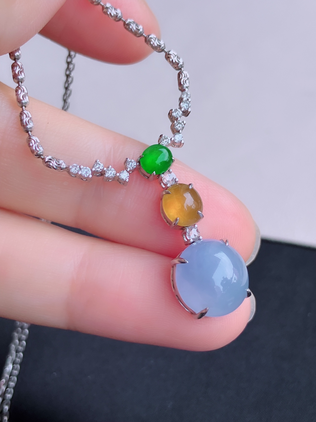 ️，三彩蛋面锁骨链，简约时尚，尺寸13/11/7.6/自然光实拍