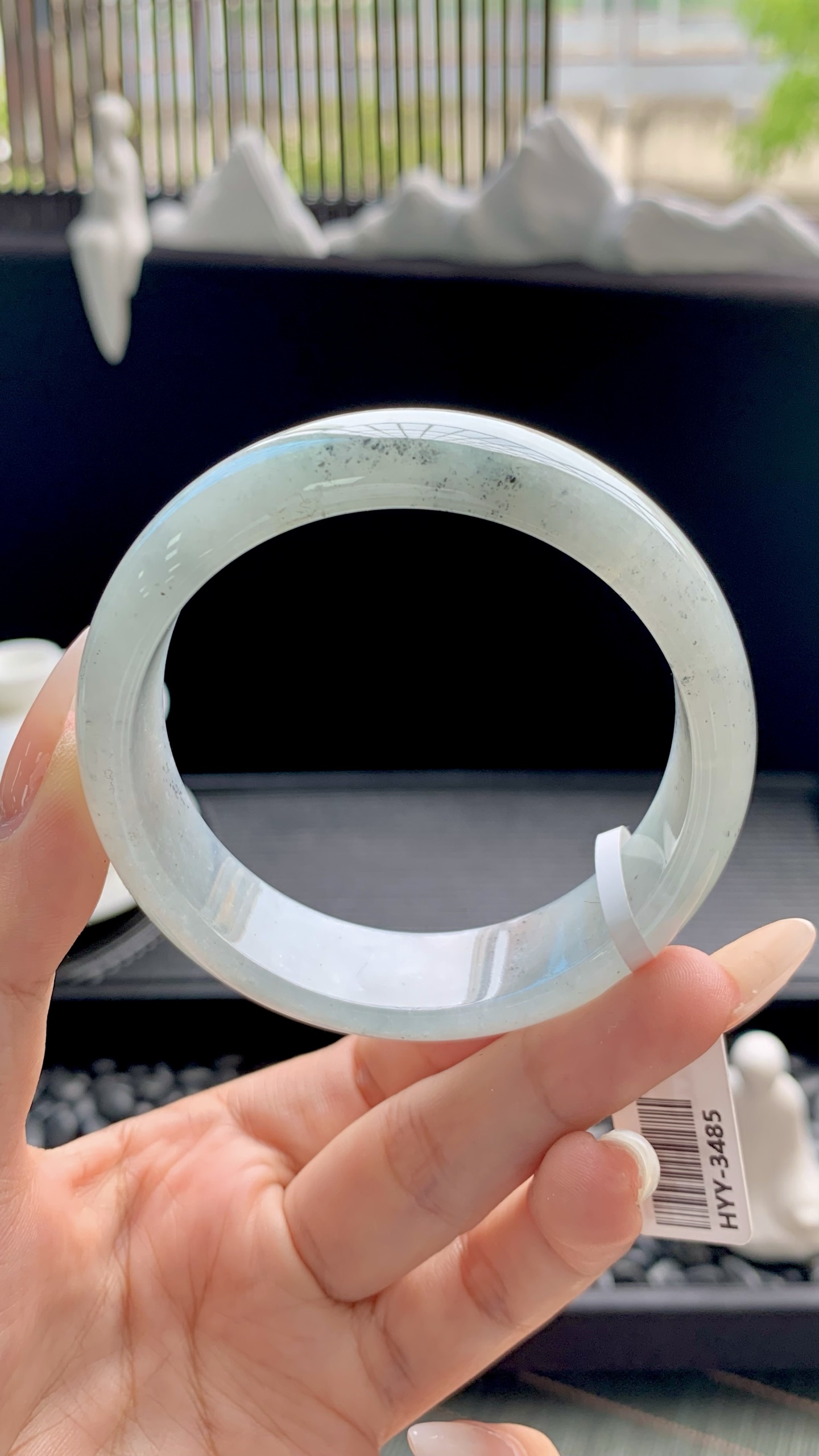 宽版晴底飘乌鸡花正圈手镯成品 HYY-3485 尺寸：56-16-7