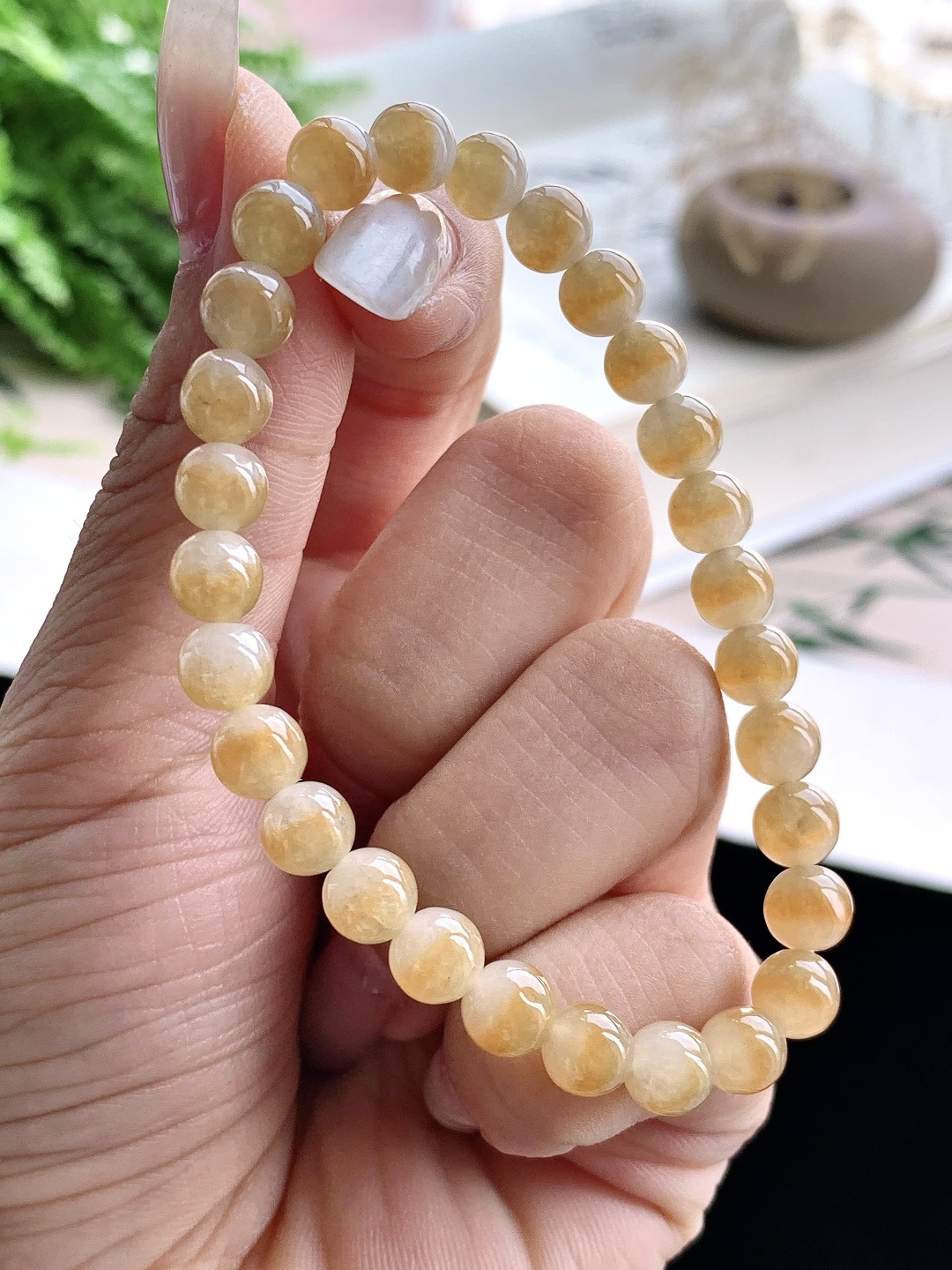 【珠子】️冰黄翡手链圆珠子手链 【说明】缅甸 性比高 【尺寸】6.6mm 【重量】13.7克