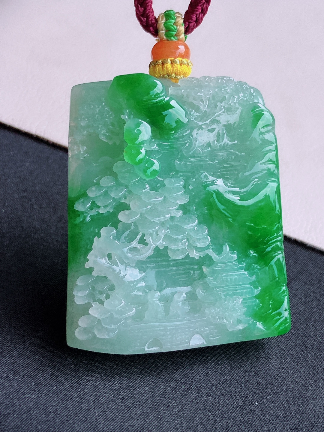 ️翠绿山水牌，意境美，尺寸41.3/34.5/8.3/自然光实拍