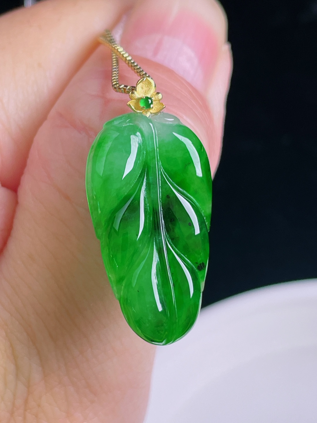 ️辣绿树叶/叶子，18k镶嵌，尺寸：30.2裸石26.6/14.5/3.5mm0923