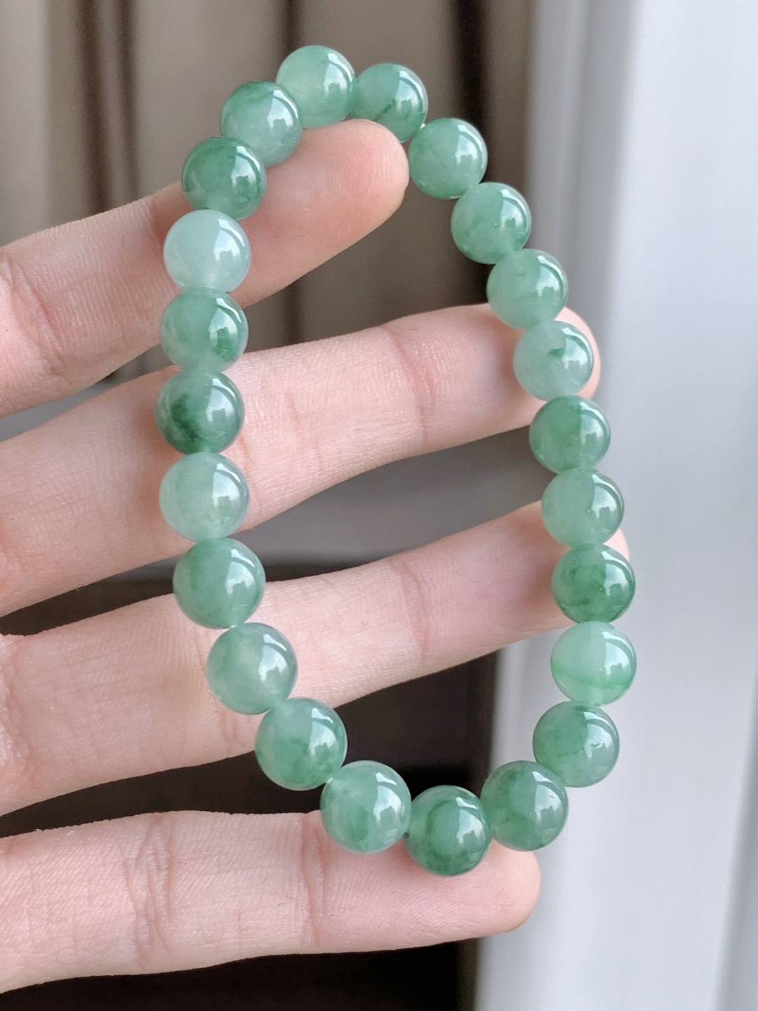 【珠子】冰飘绿花手串圆珠子手串 【说明】缅甸 性比高 飘花 【尺寸】7.9mm 【重量】20克