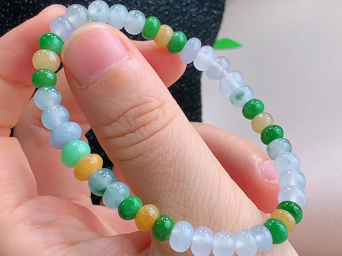 ️ 三彩算盘珠手串，尺寸取一6.4-4.0mm，包A附证书