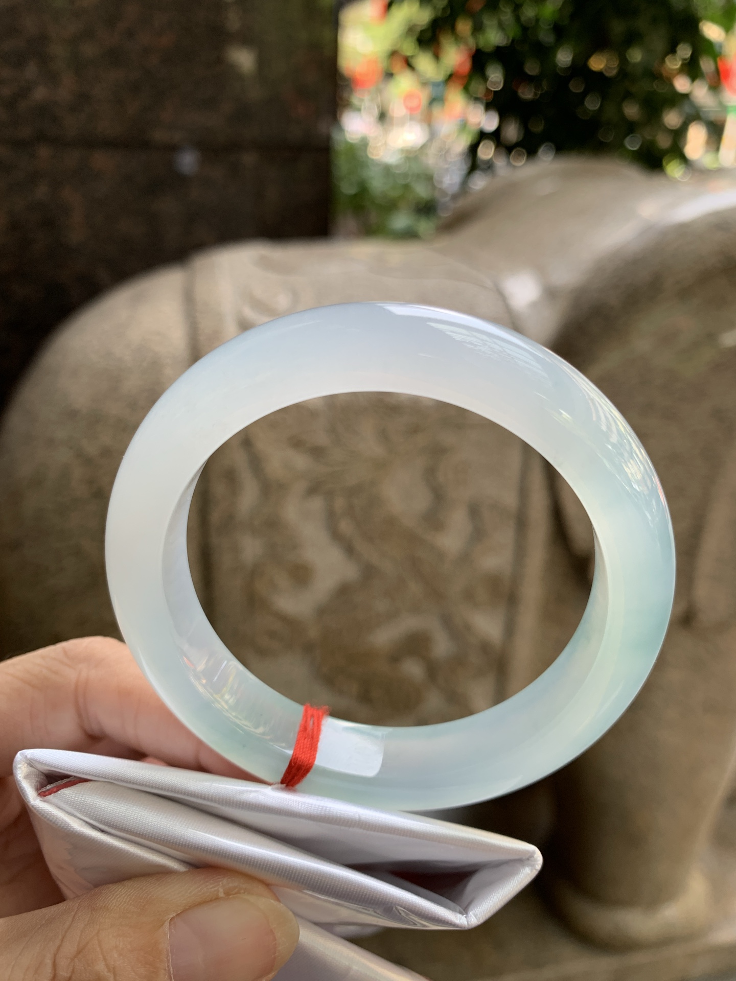 冰晴蓝正圈 56.5-8.1-10.9 0924-N1677 打灯细纹，不扣