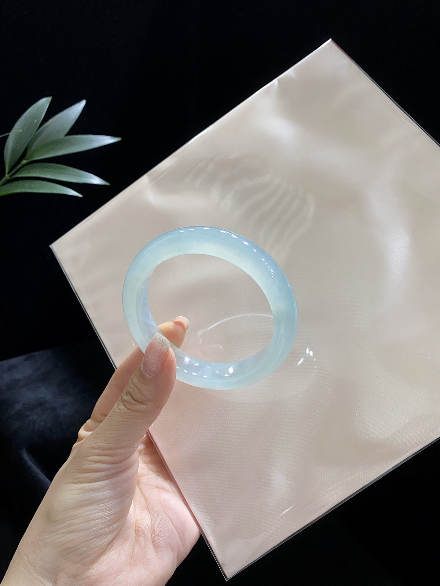 种水飘花·正圈 尺寸55.8-12.1-8.7 编号SZ26E20-1