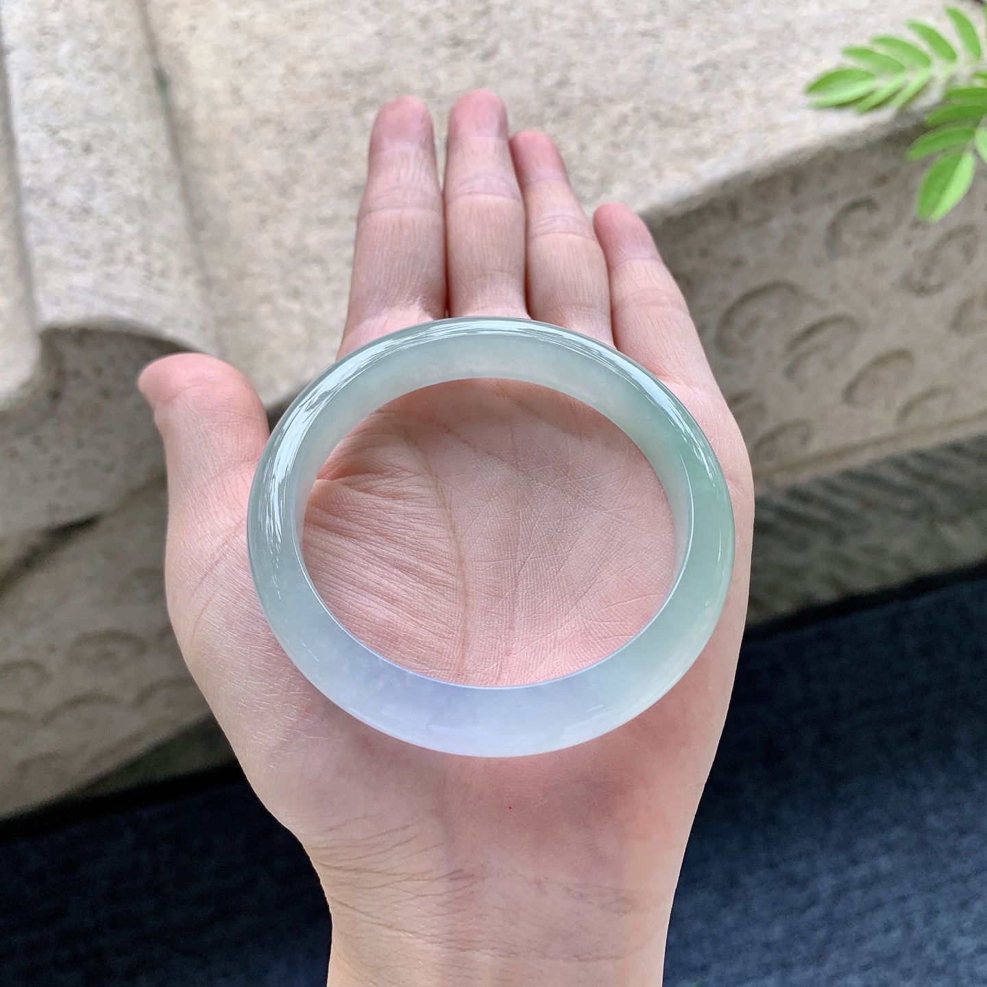 正圈52 53 圈口53.8/10.7/7.3 编码G9092524 冰糯春彩，水润，种老，细腻，有棉线
