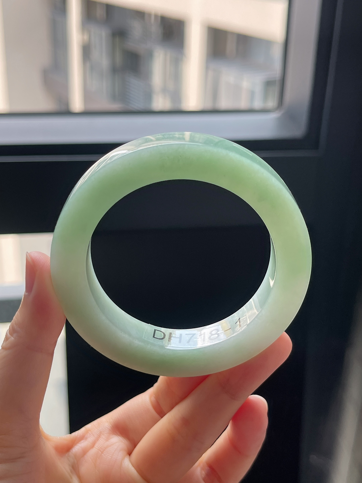 翡翠毛胚，⭕️正圈最大做58；最小做53.7