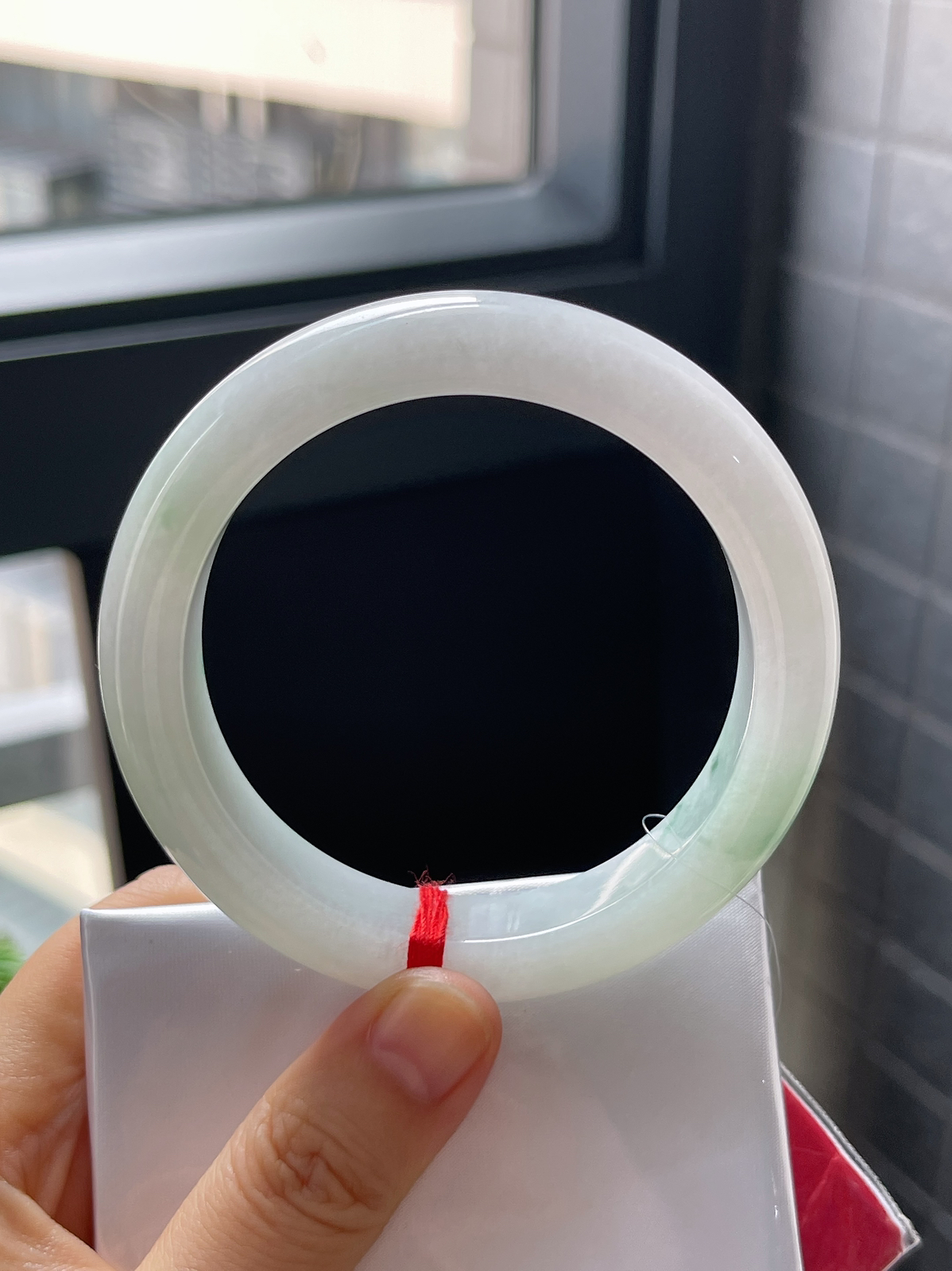 正圈56圈口，翡翠糯化种飘花手镯