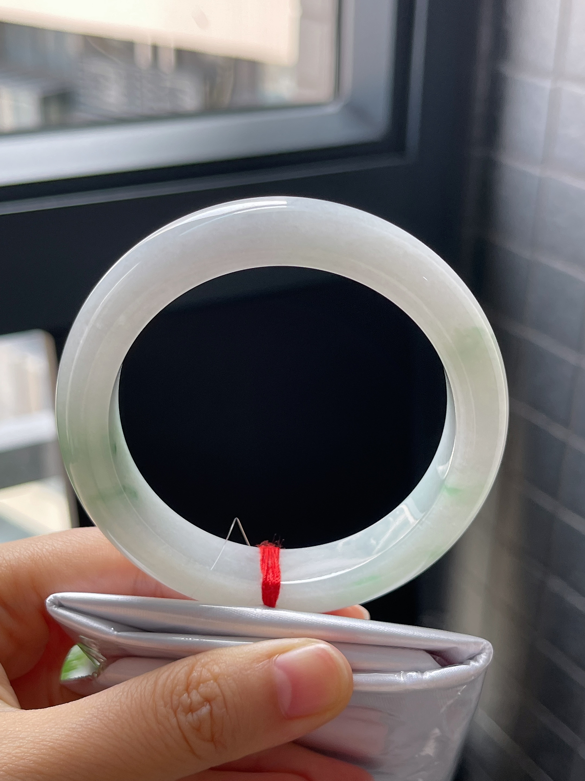 正圈56圈口，翡翠糯化种飘花手镯