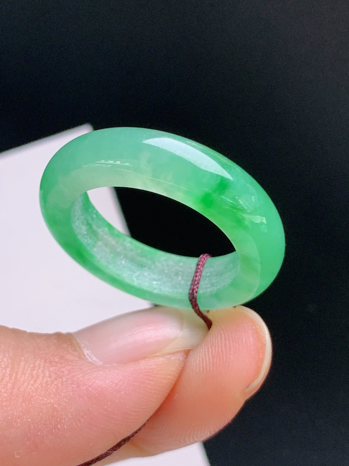 ️ 冰飘绿指环，水润翠绿，简约大气，百搭显贵 裸石26.9-6.1-4.5 圈口20 98