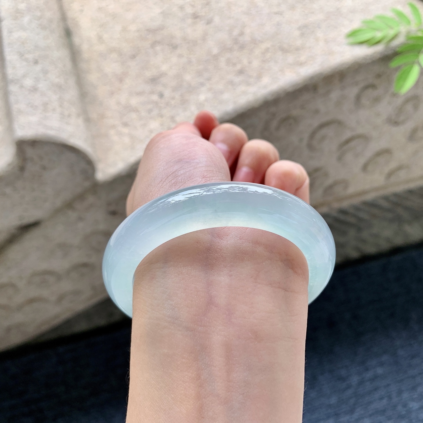 正圈53 54 圈口54.4/11.4/9.4 编码A3092532 冰种晴底，起光，清透，水润，种老，细腻，无裂