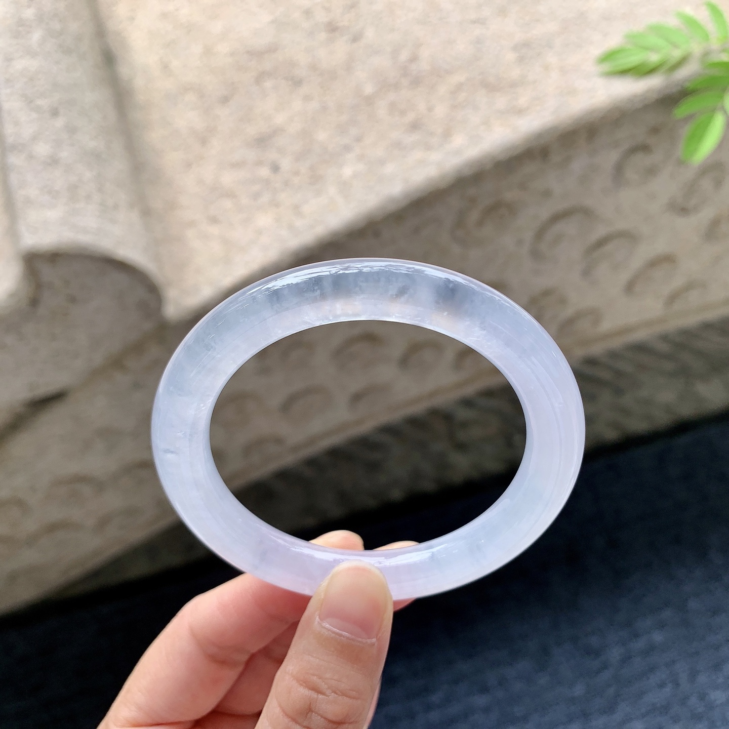 圆条52 53 圈口53.6/9/9.2 编码G6092515 冰种，清透，水润，种老，细腻，无裂