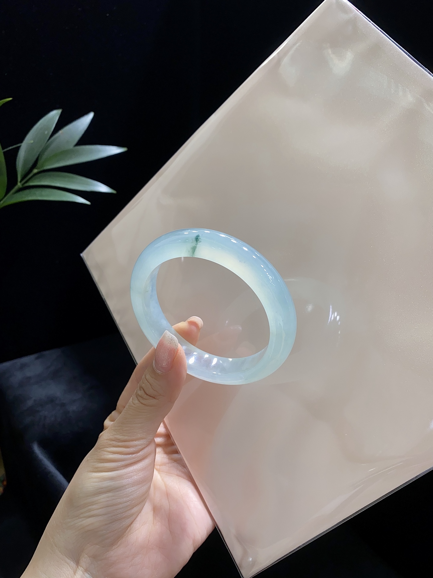 种水飘花·正圈 尺寸55.8-12.1-8.7 编号SZ26E20-1