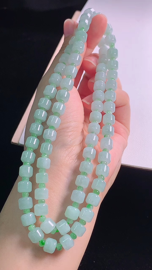 ️冰绿项链，尺寸:7.4-5.8mm 21