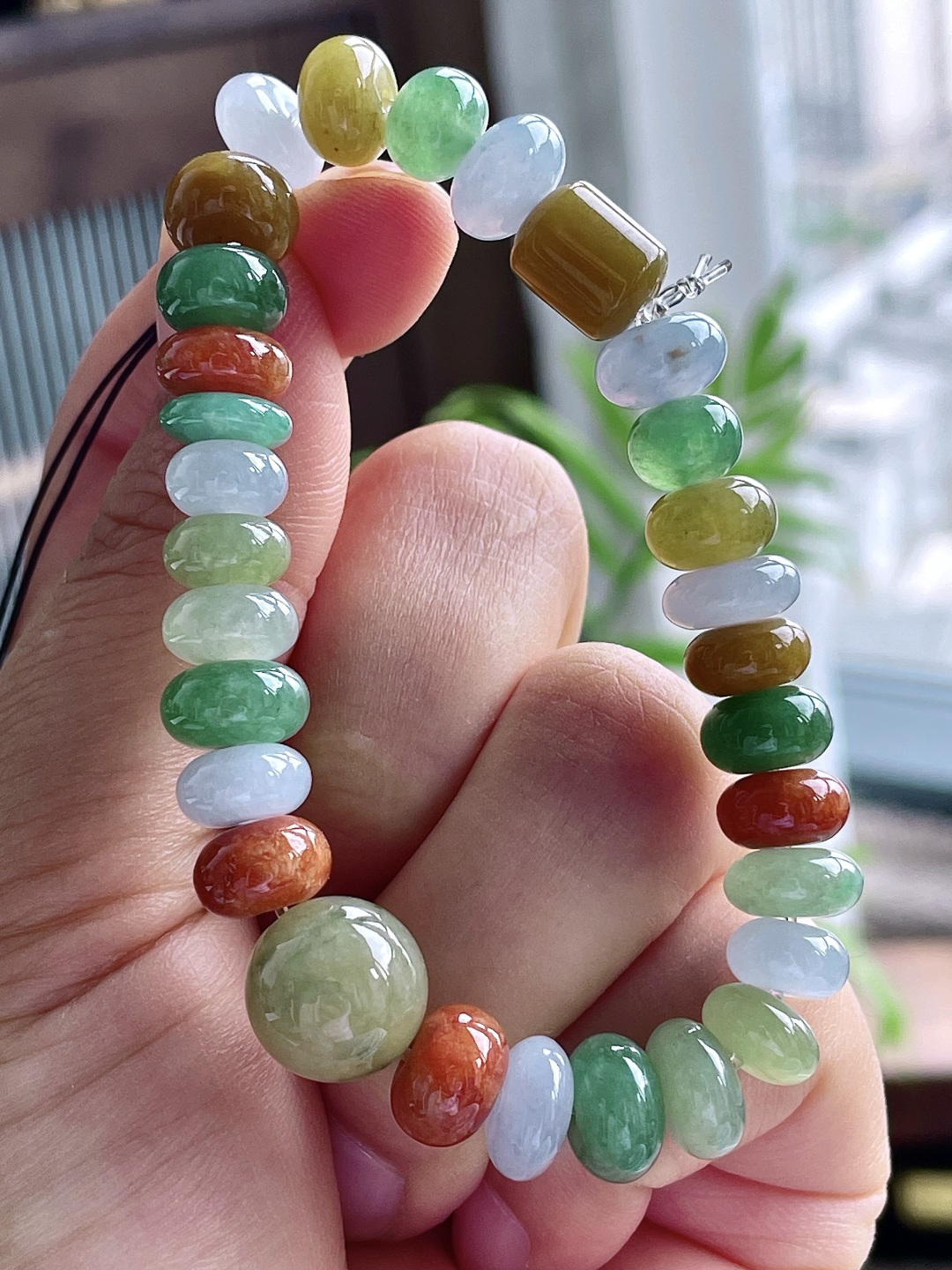 【珠子】冰多宝手串算盘珠珠子手串 【说明】缅甸 性比高 【尺寸】圆珠12mm 算盘珠9.8-5.5