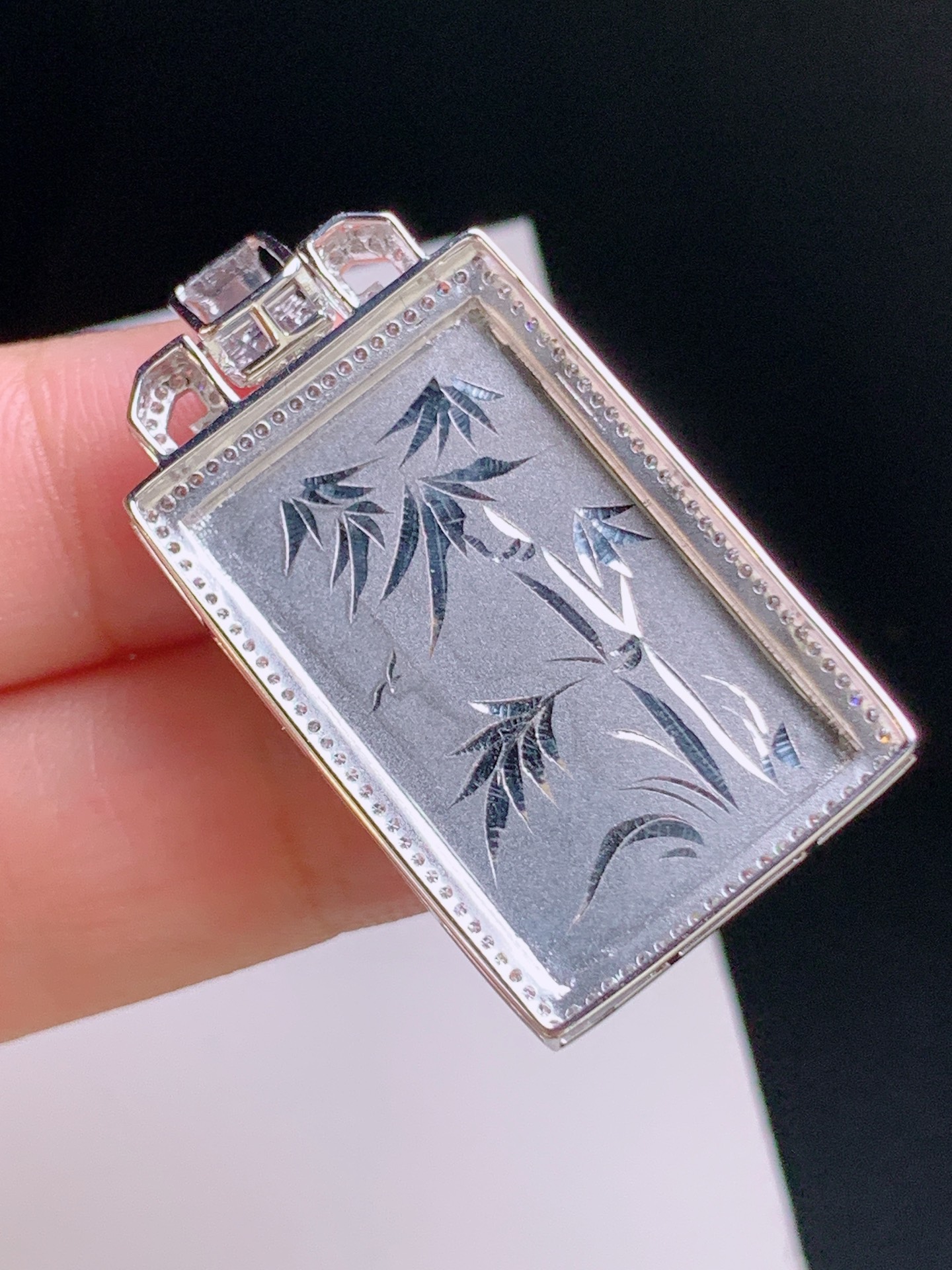️ 正阳绿方牌吊坠，方牌大气，满钻镶嵌 68