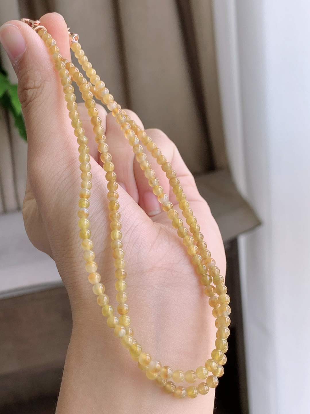 【珠子】冰黄翡珠链圆珠子珠链 【说明】缅甸 性比高 【尺寸】3.6mm，31cm 【重量】15.4