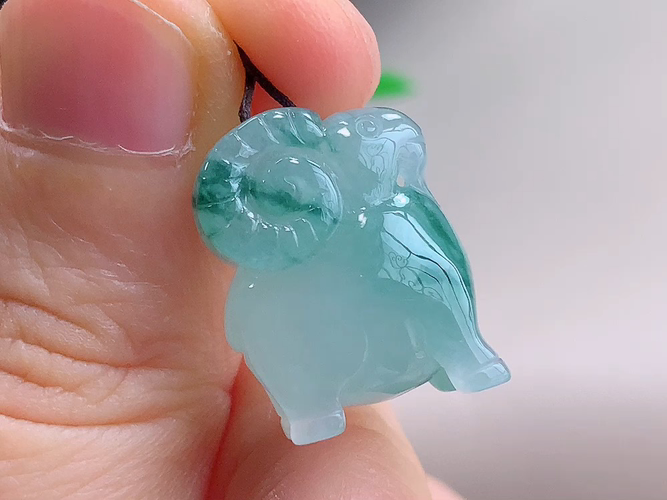 ️ 羊，无裂，尺寸20.3-15.1-9.6mm，包A附证书