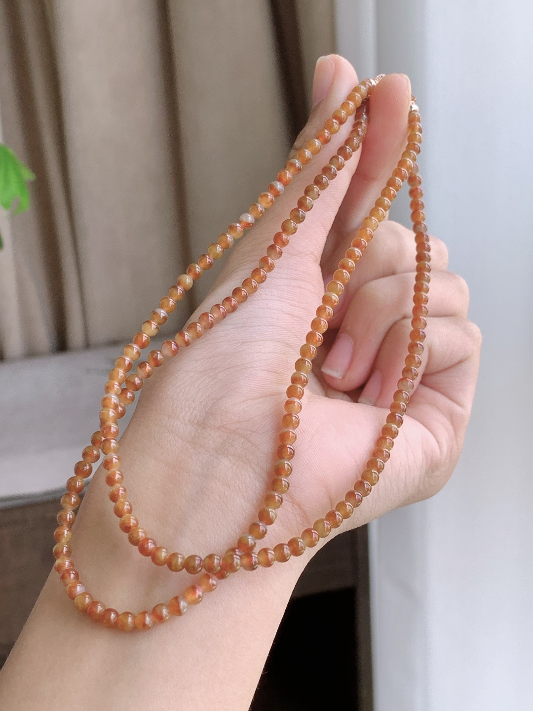 【珠子】冰红翡珠链圆珠子珠链 【说明】缅甸 性比高 【尺寸】3.6mm，32cm 【重量】14.7