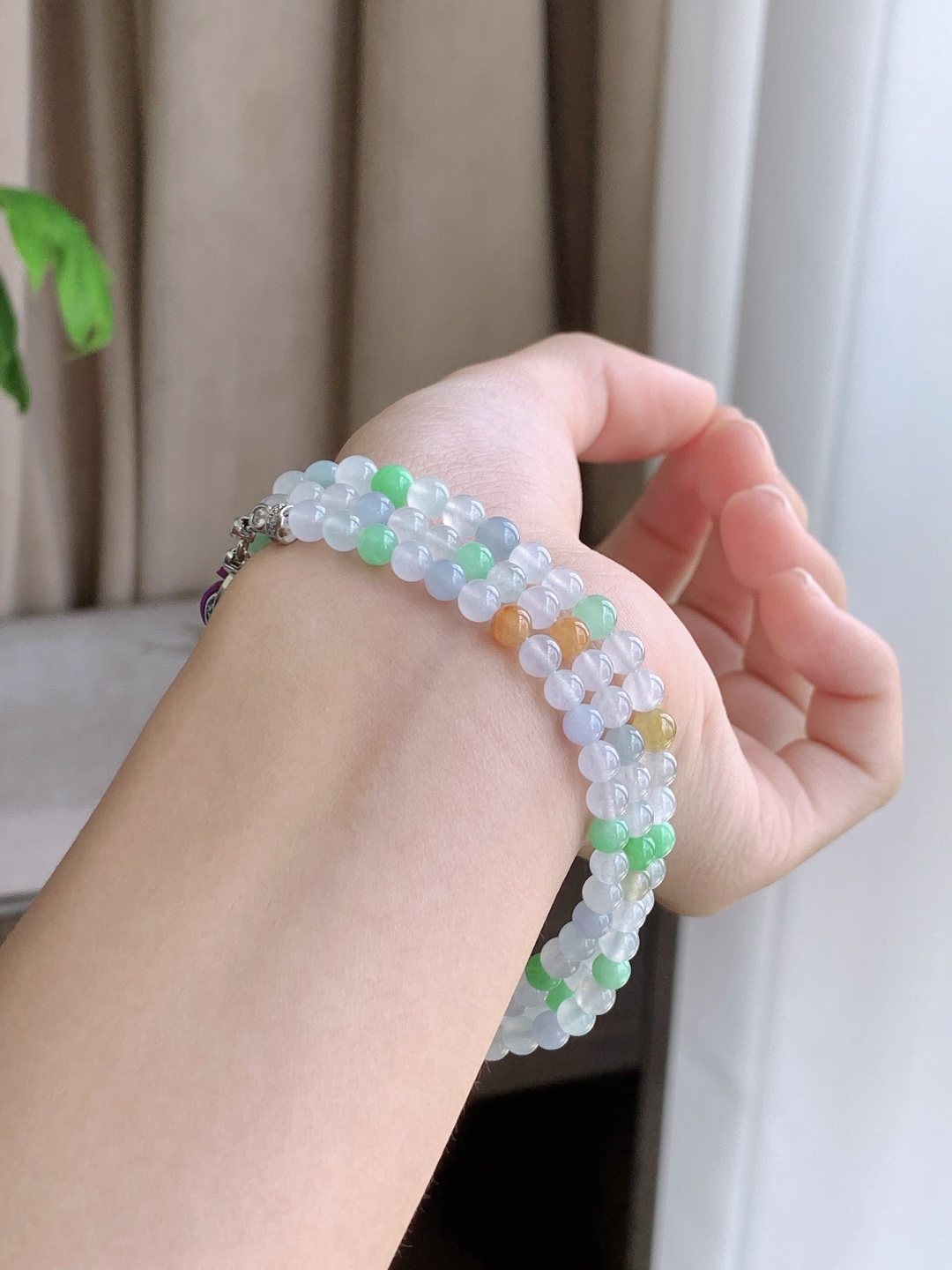 【珠子】冰多宝珠链圆珠子珠链 【说明】缅甸 性比高 【尺寸】4.5mm，29cm 【重量】22.6克