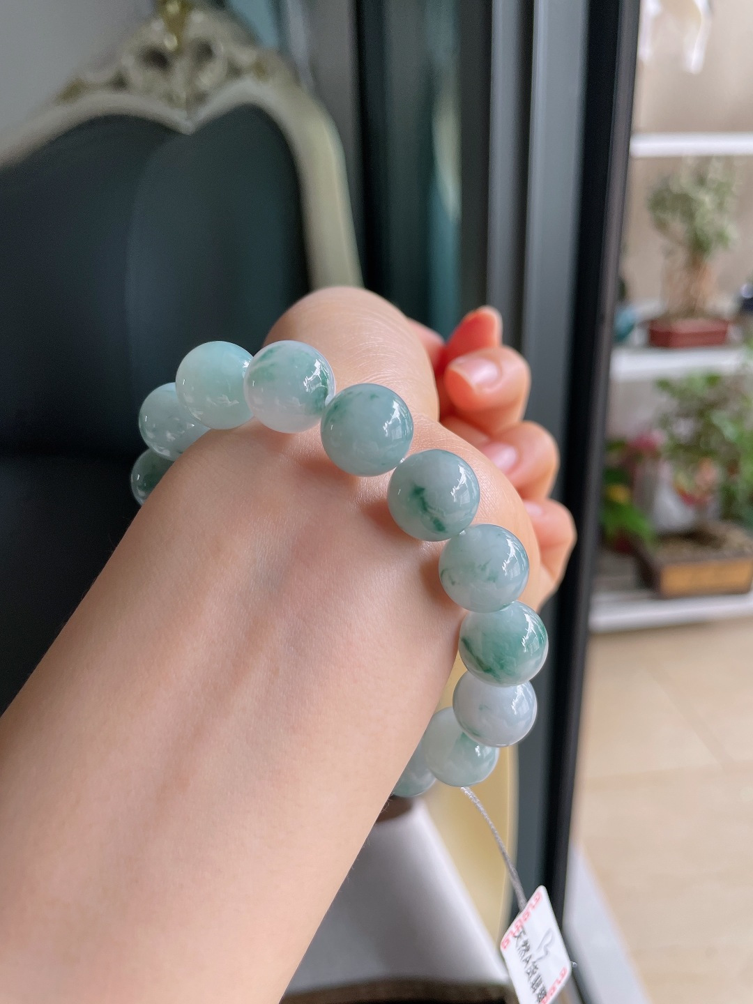 缅甸天然翡翠A货，冰飘花手串，尺寸：13mm。【编4061】