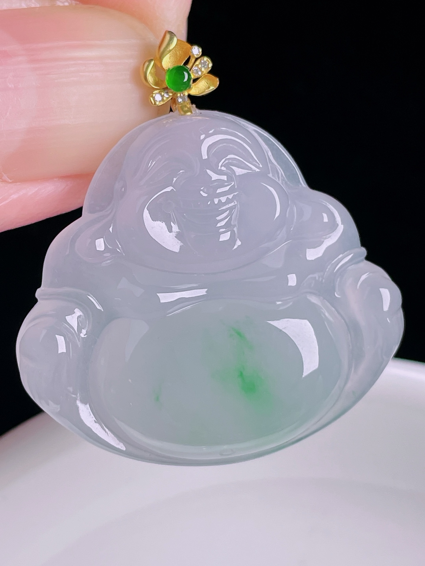 ️飘绿佛公，18k镶嵌，老种起光，细底通透，尺寸：34.6裸石28/31.3/5.6mm0926