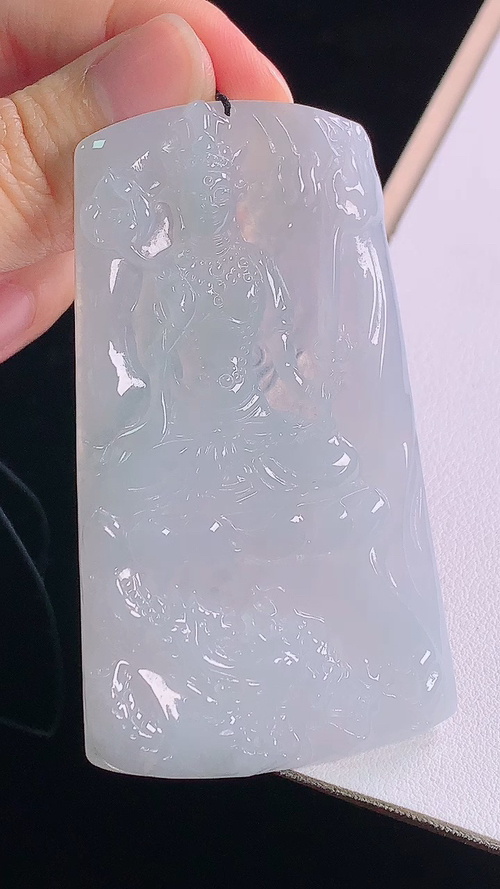冰种虚空藏观音，无裂，尺寸:70.7-40.7-5.6mm 18