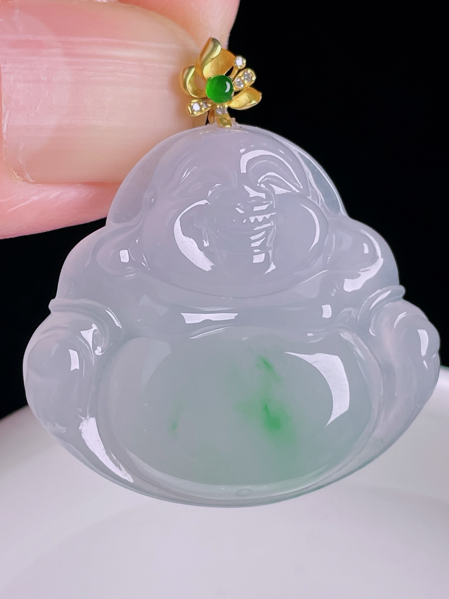 ️飘绿佛公，18k镶嵌，老种起光，细底通透，尺寸：34.6裸石28/31.3/5.6mm0926