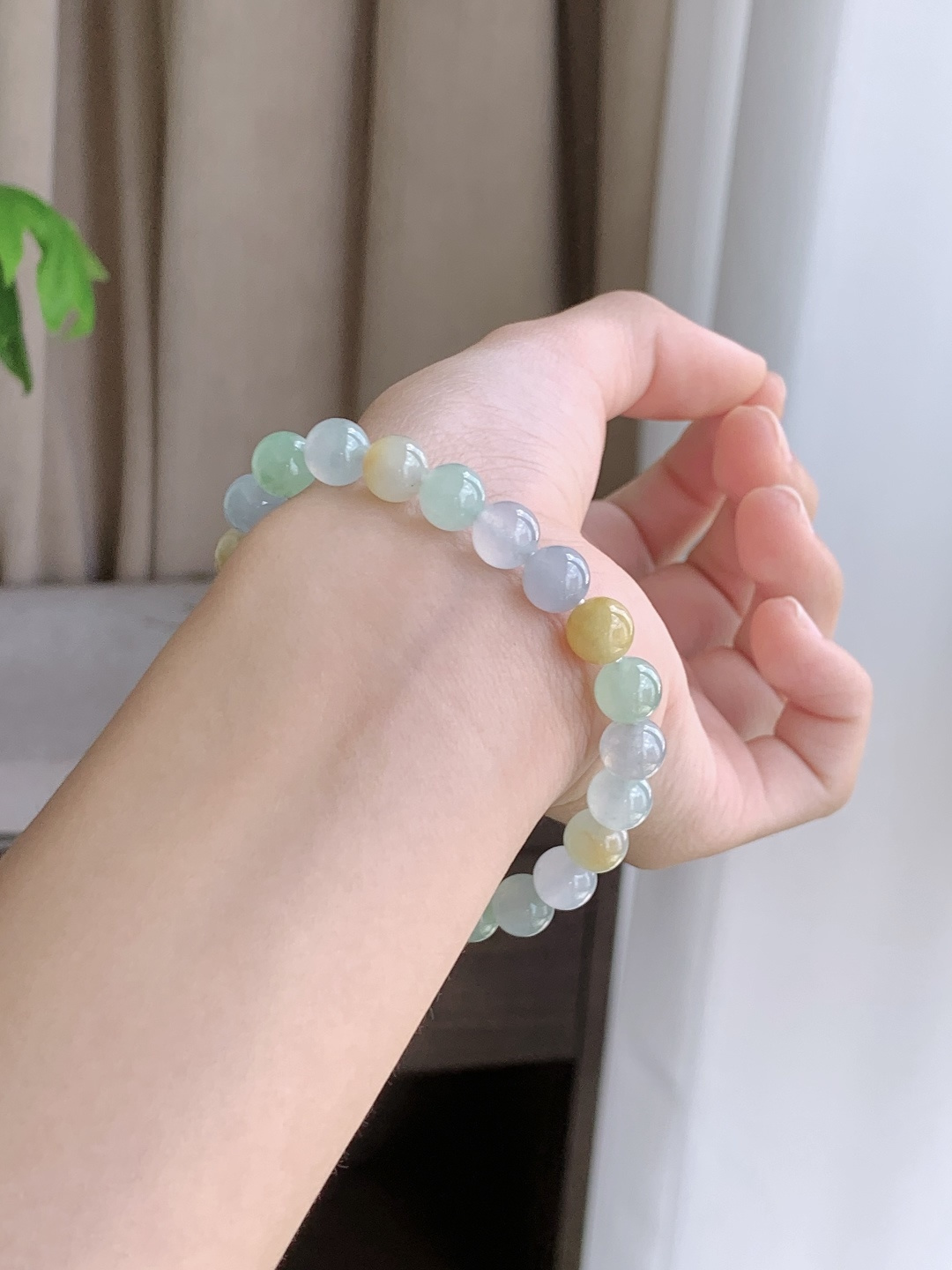 【珠子】冰多宝手串圆珠子手串 【说明】缅甸 性比高 【尺寸】8mm 【重量】20克