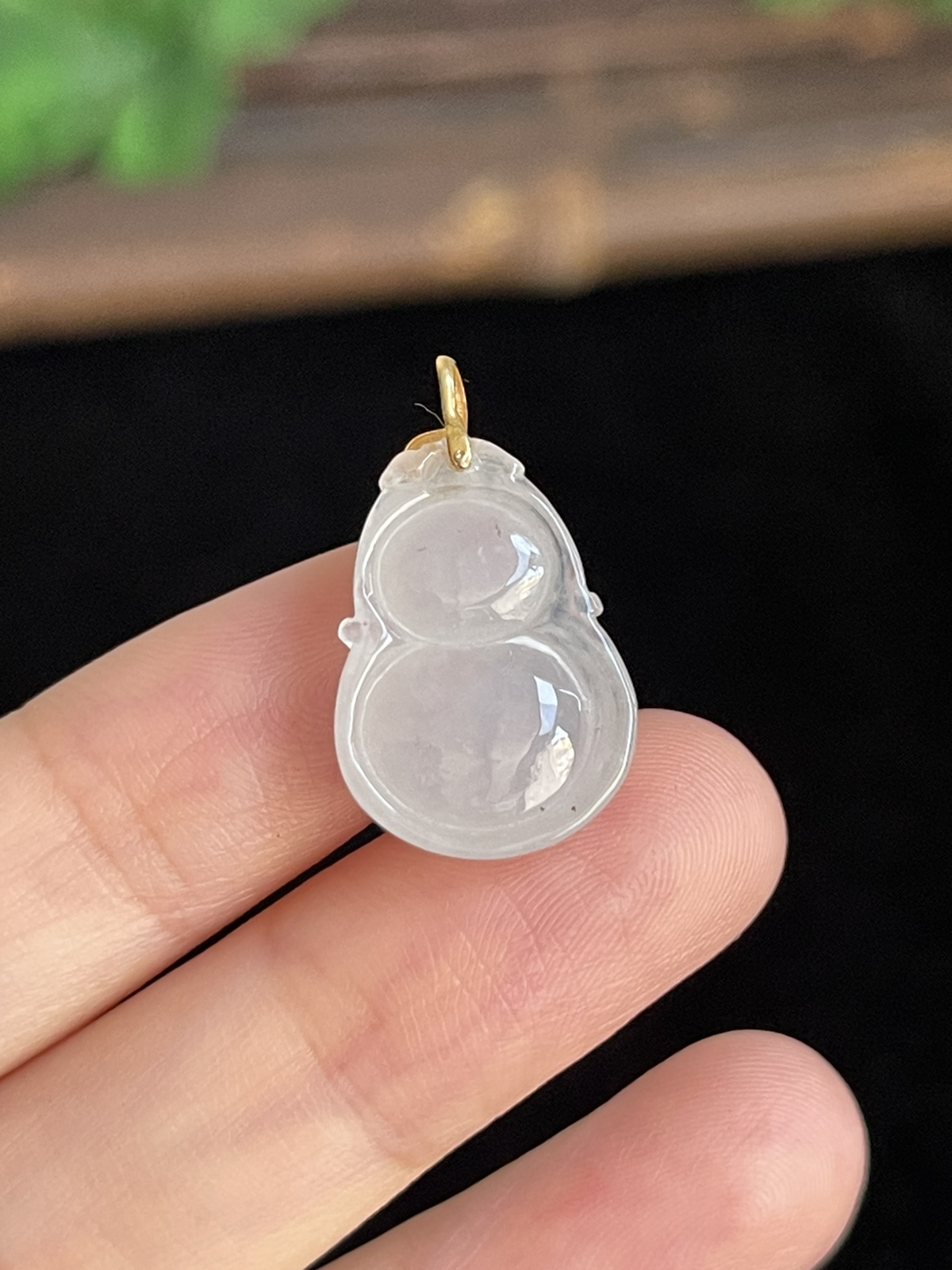 翡翠葫芦，印记：G18K，厚金扣头，冰种，玉质莹润通透，底子干净子，非常漂亮