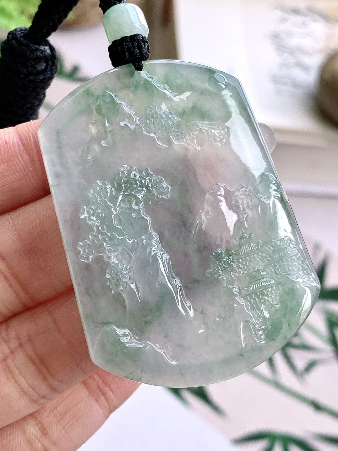 【裸石】️冰种飘花大山水牌吊坠 【说明】缅甸 性比高 【尺寸】56.2-42.8-4.8 【重量】28克