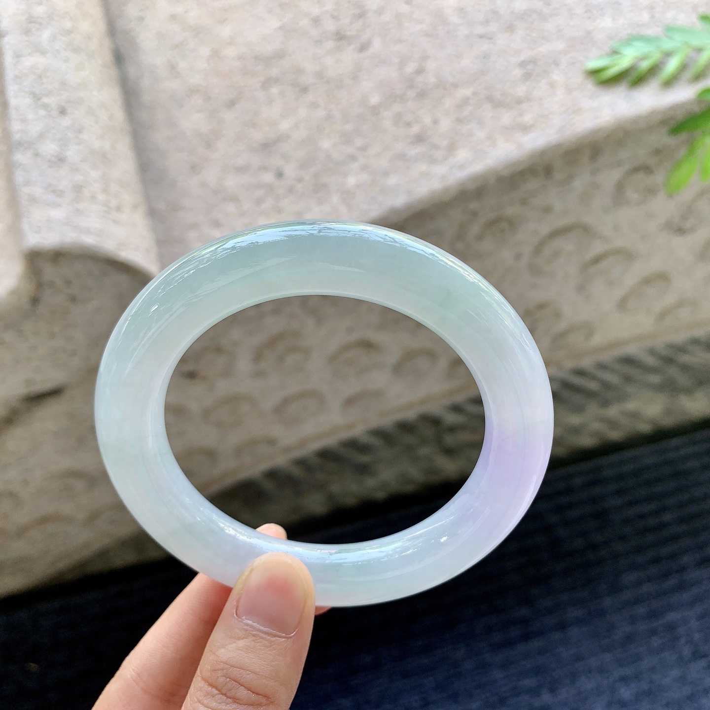 圆条58 59 圈口59.9/12/12 编码HJ092615 糯冰春彩，水润，种老，细腻，打灯有棉线