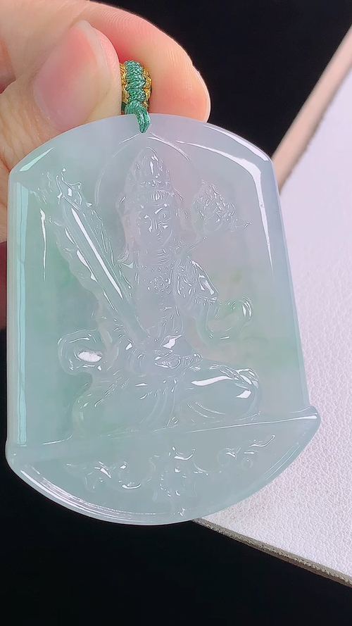 冰种虚空藏观音，无裂，尺寸:51.8-40.8-5.3mm 22