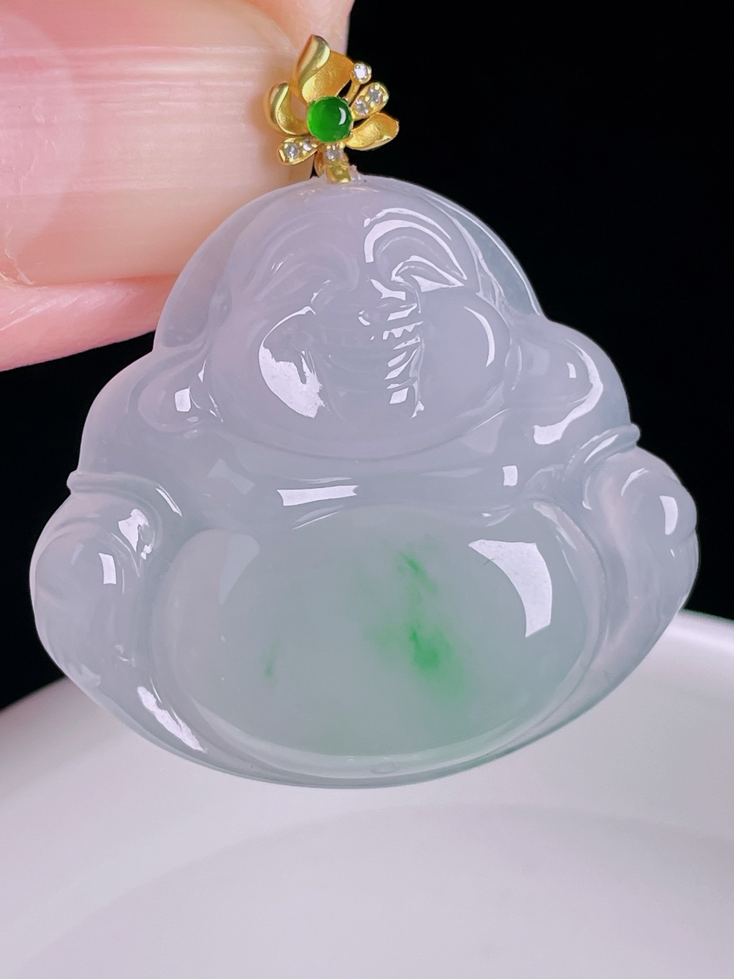 ️飘绿佛公，18k镶嵌，老种起光，细底通透，尺寸：34.6裸石28/31.3/5.6mm0926