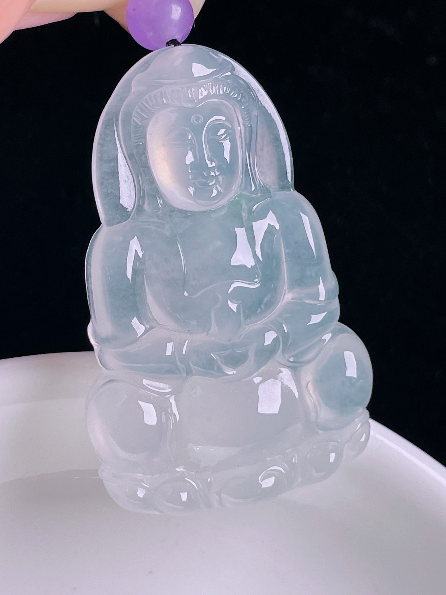 ️白冰观音，老种起光，细底通透，尺寸：44.5/29/6mm0926