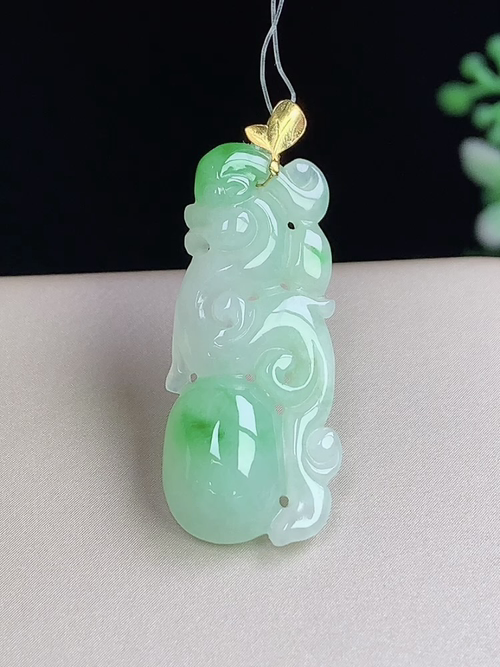 18k金镶飘绿龙/凤，无裂，尺寸29.5-12.9-5.2mm，j26dyg8