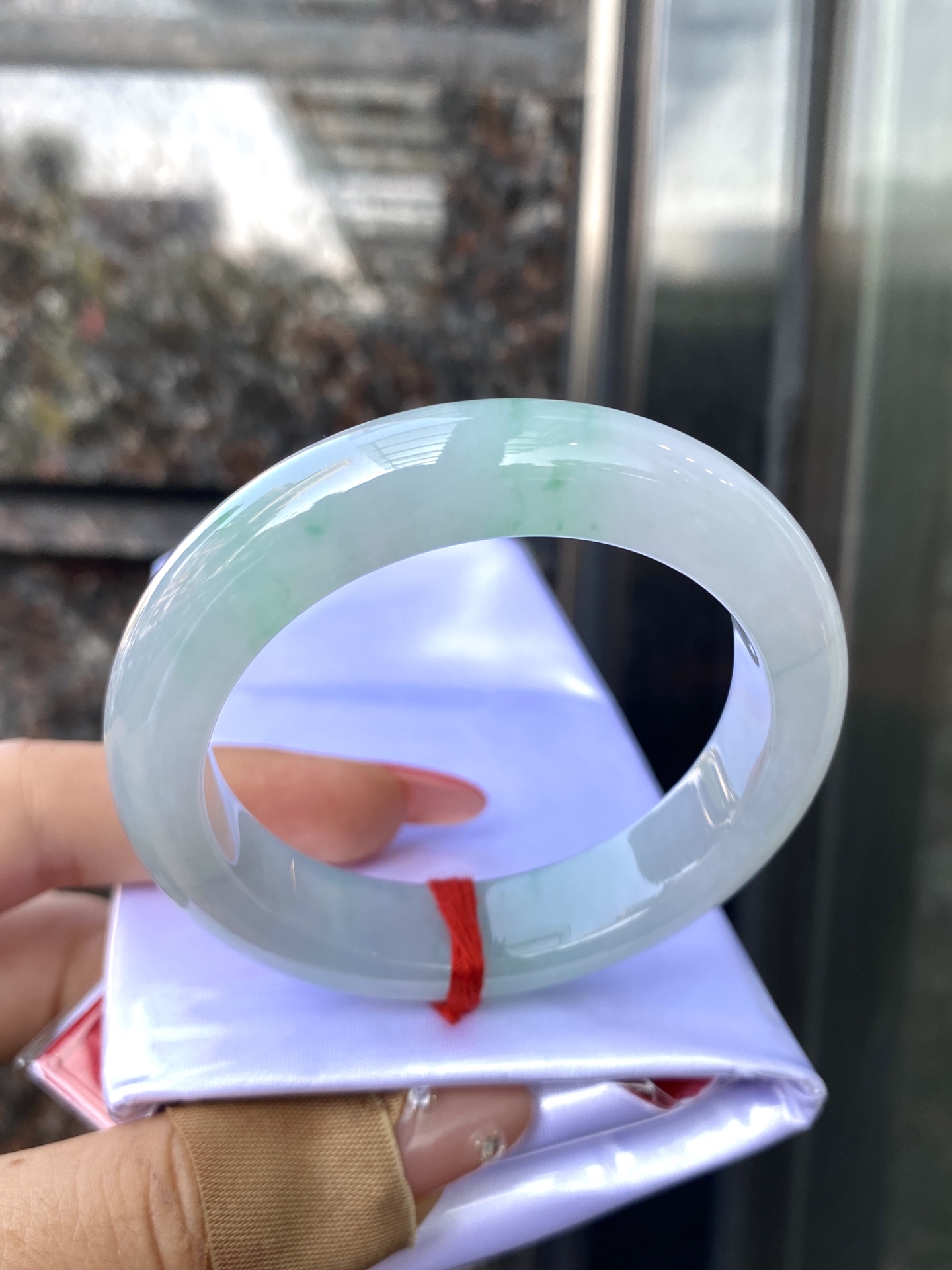 冰飘绿正圈手镯，尺寸：51.8-12.4-9.0，0CSL260926